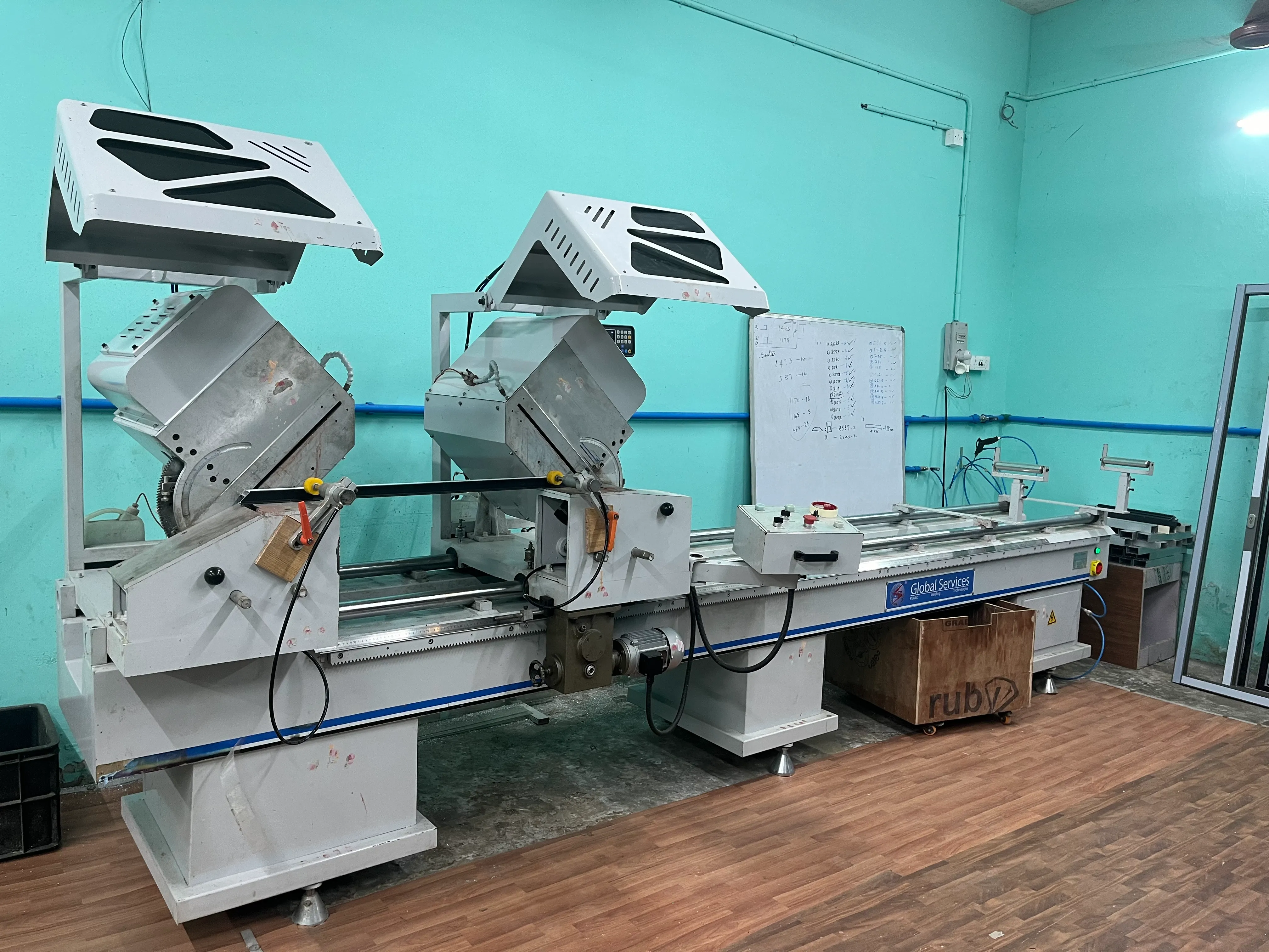 Double Head Cutting Machine